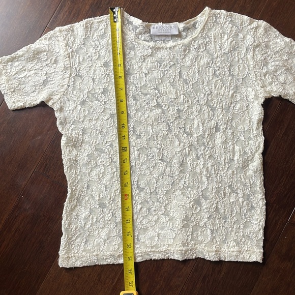 Vintage White Lace Short Sleeve T Shirt Blouse Size Medium - Picture 4 of 6